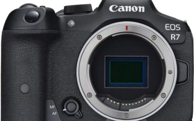 Utforska Canon EOS R7: En Kraftfull Kompakt Kamera för Entusiaster